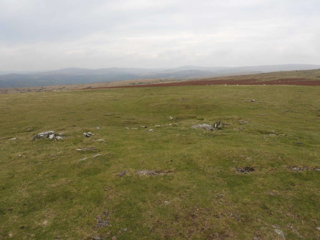 13. Tor Cairn a