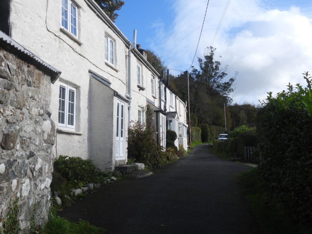 23. Combe Cottages