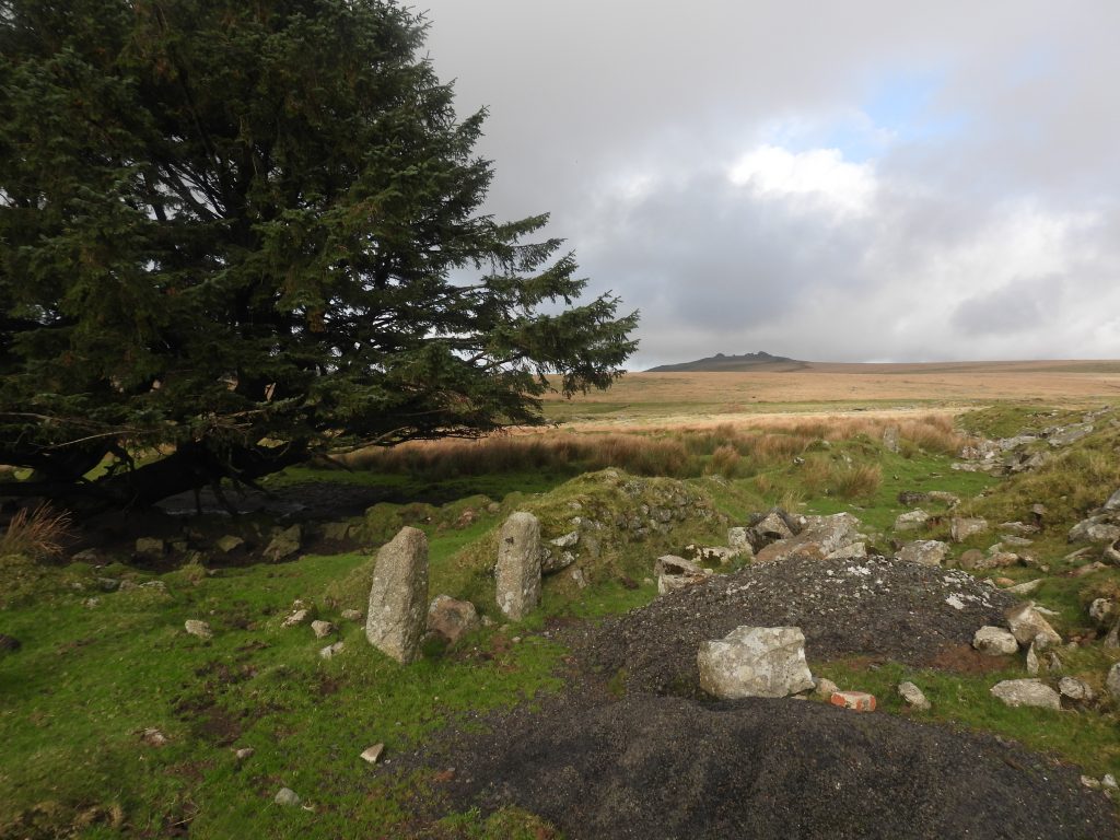 19a. Entrance to Garden 11&12