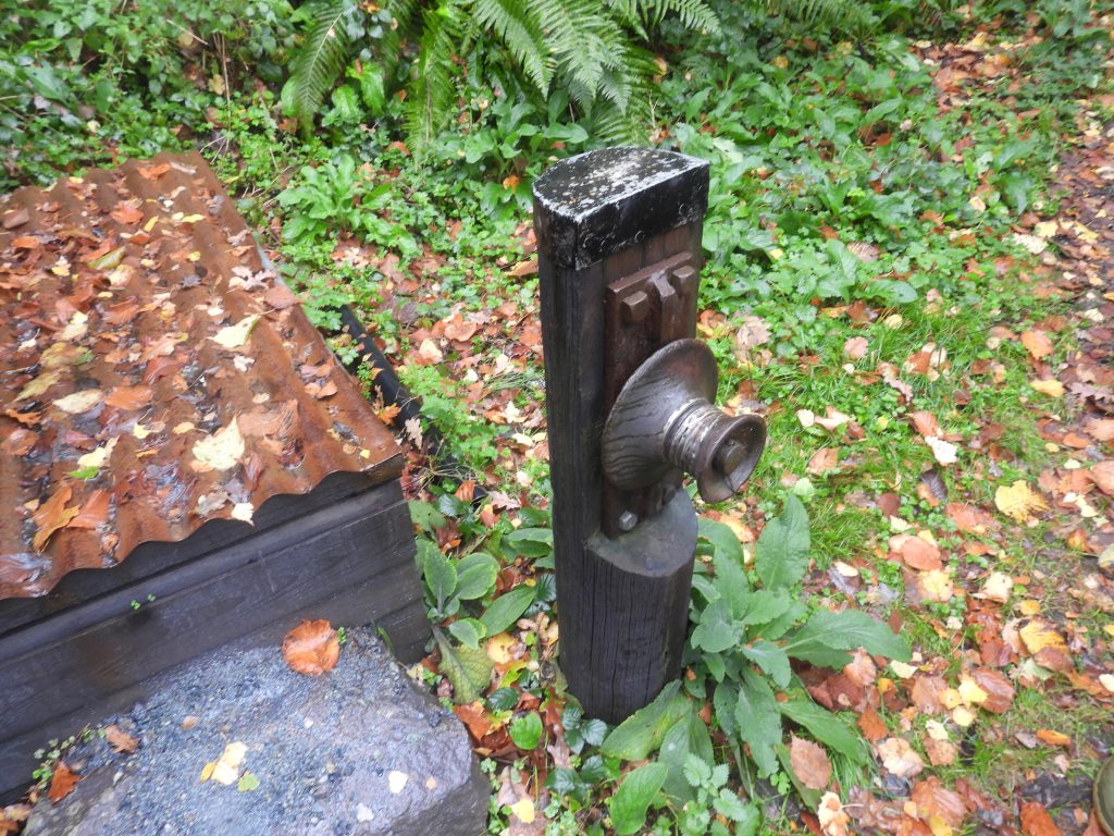 26c. Winding Cable Wheel