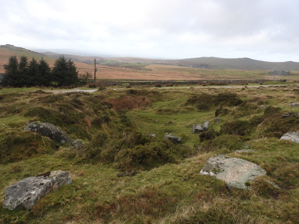 10b. Un-named Quarry by Yellowmeade Farm