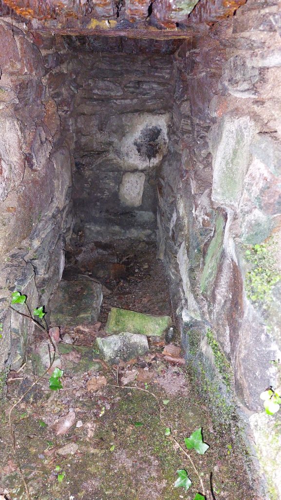 20b. Upper Chamber