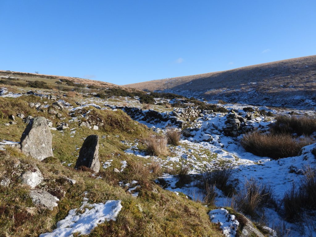 7d. Gateposts and Building 3