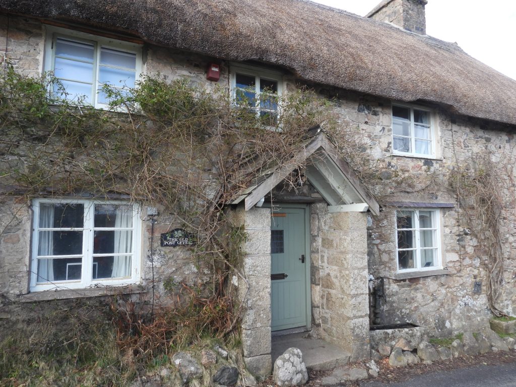 Poundsgate (Old Post Office) - SX7049 7212