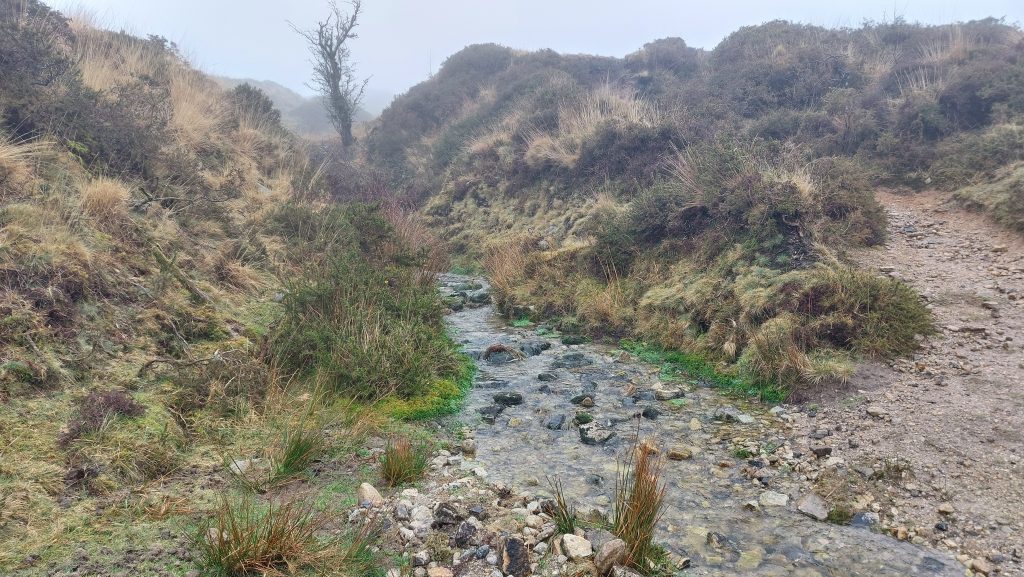 1. Bottom of Openwork