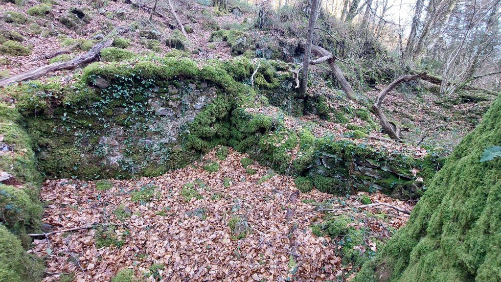 33e. House and Office