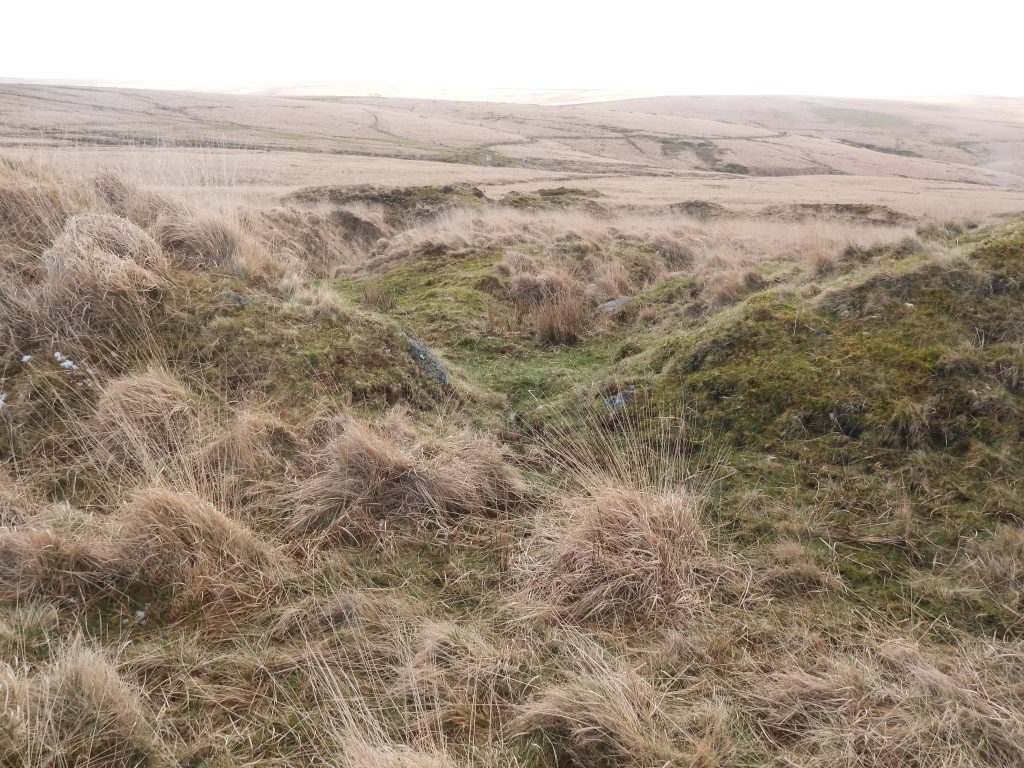 38e. Reservoir 10 - Sluice