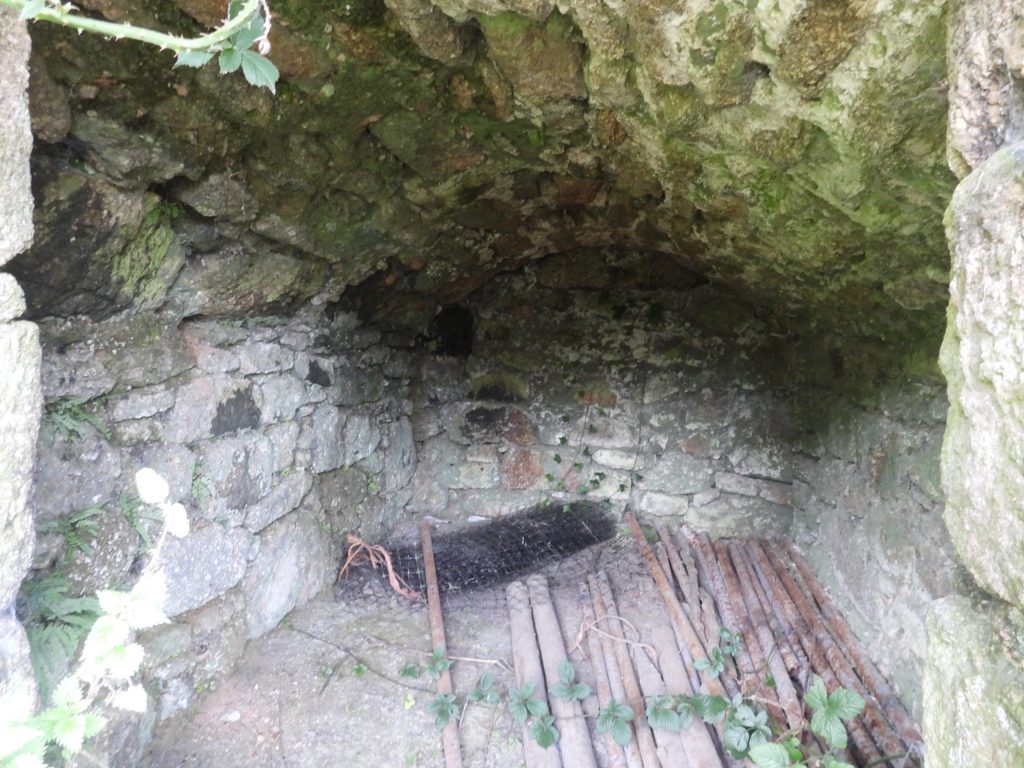 8. Ash House Internal