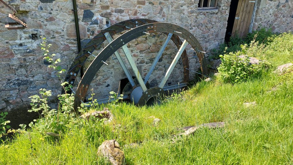 7c. Waterwheel