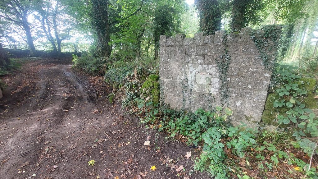 13. Wall