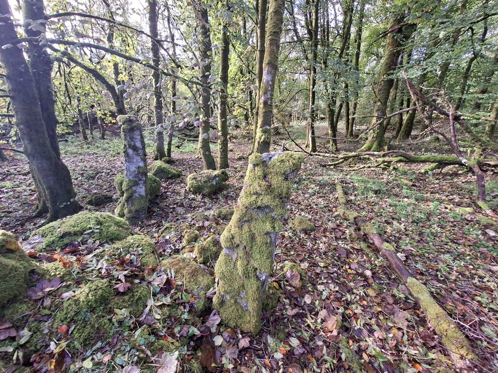 9a. Gateposts