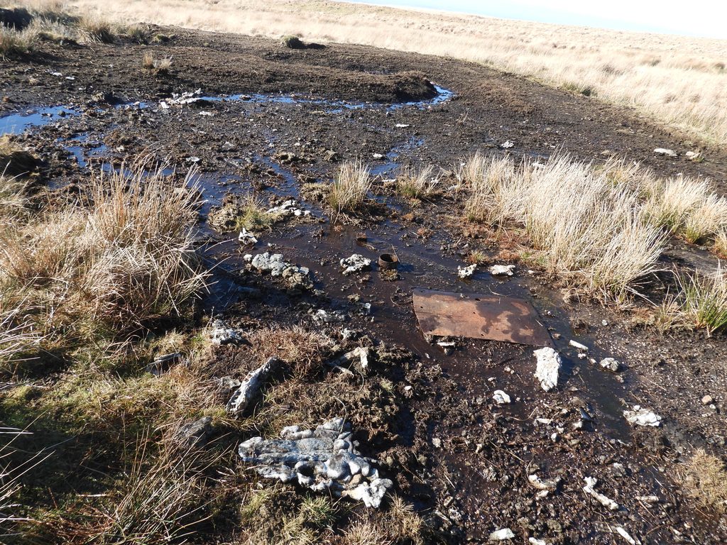 9a. Scattered Debris